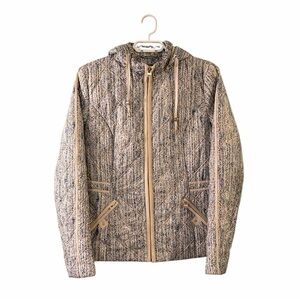 ⭐️ Marcona ($200) Light Quilted Puffer Jacket With Removable Hood - PTP 20